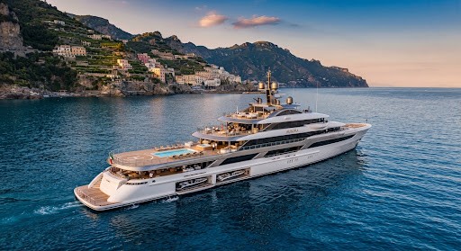 Buy yacht
